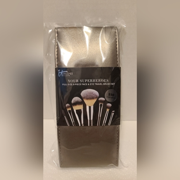IT cosmetics Your Superheroes full size travel brush set - Picture 1 of 7